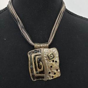 Metal Black/Bronze Necklace